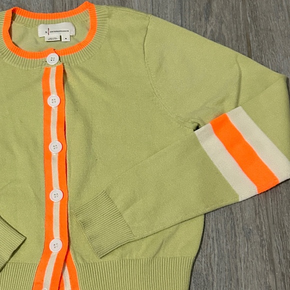LIKE NEW! Women's Anthropologie Green/Orange Cardigan - MEDIIUM - Picture 3 of 10